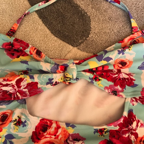 Design Lab One Piece Swimsuit, GUC, L - Picture 7 of 13